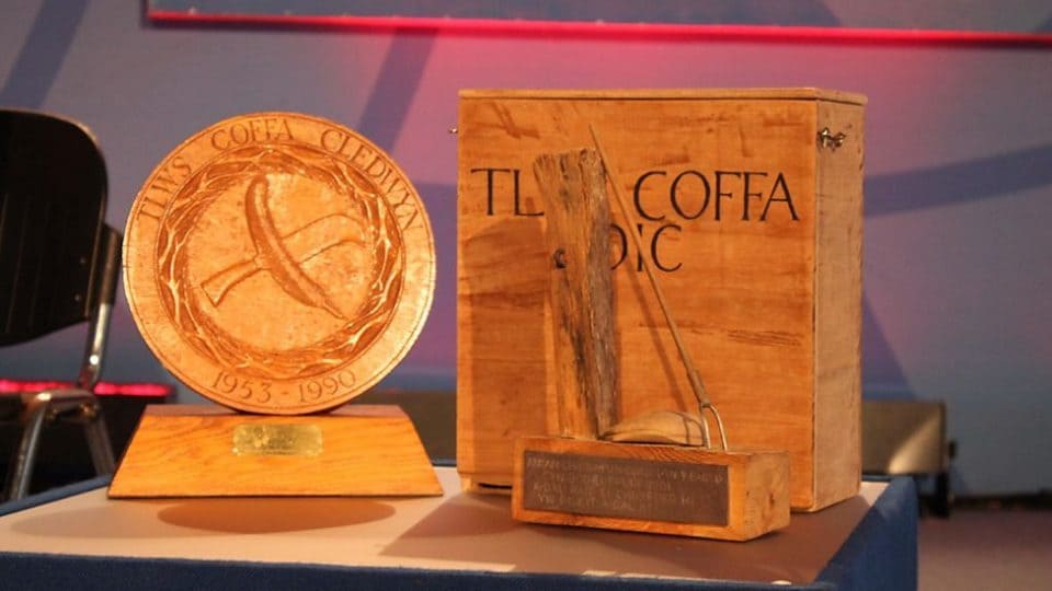 Tlws Coffa Cledwyn Roberts a Tlws Coffa Dic Jones